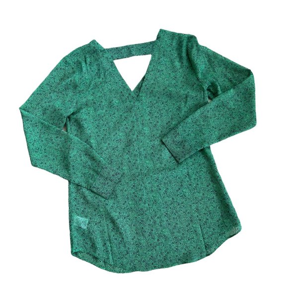 Cabi Floral Print Cutout Semi Sheer Blouse - Picture 6 of 7